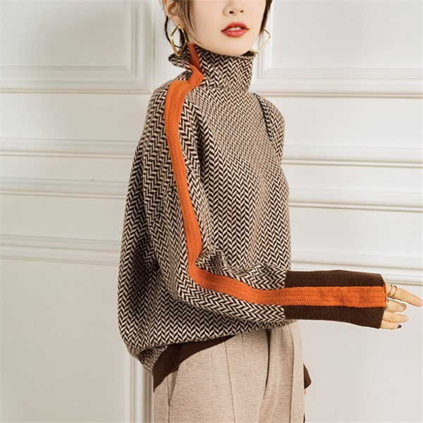 Women's cozy turtleneck sweater, perfect for winter warmth. Soft, ribbed knit, long sleeve design for everyday comfort.