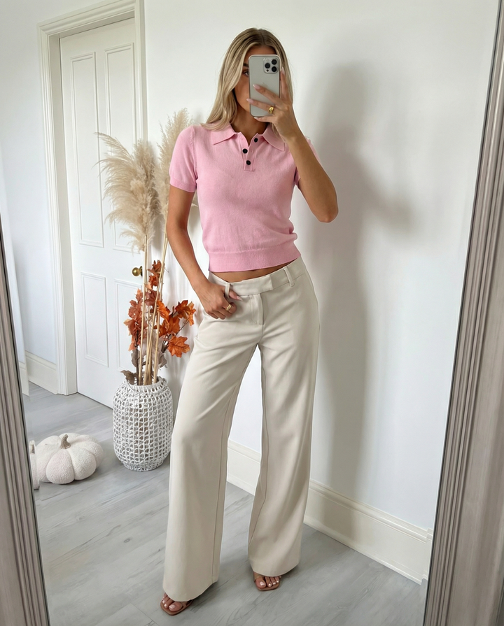 Versatile women's slim fit knit polo shirt, short sleeve, ideal for casual chic summer outfits.