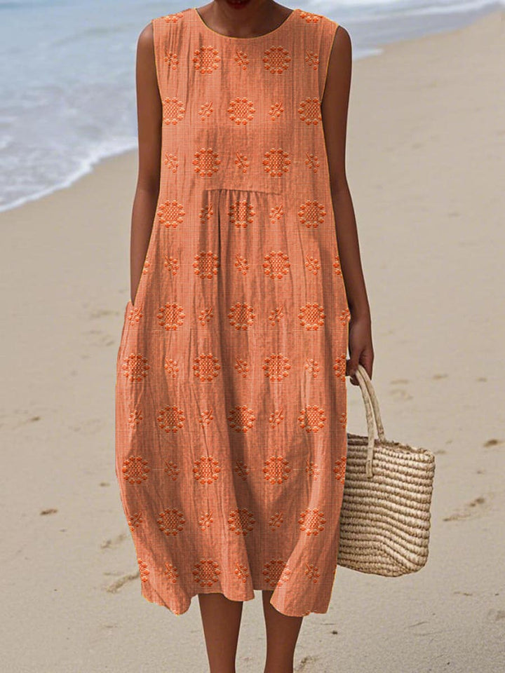Stylish women's sleeveless midi dress with a comfortable round neck, an elegant and versatile summer wardrobe essential.