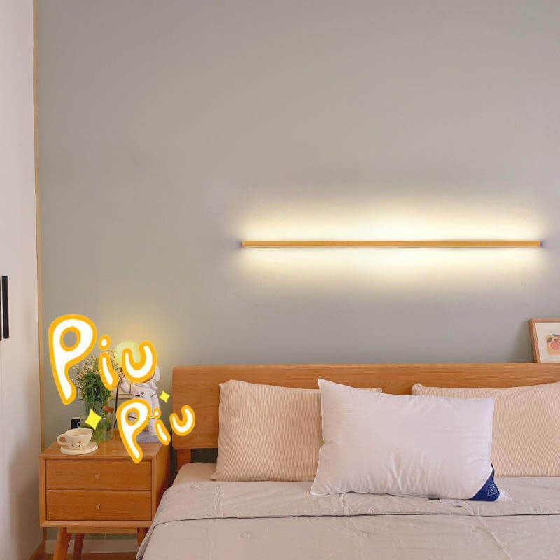 High-quality natural wood wall light, a minimalist LED lamp designed for optimal ambient lighting.