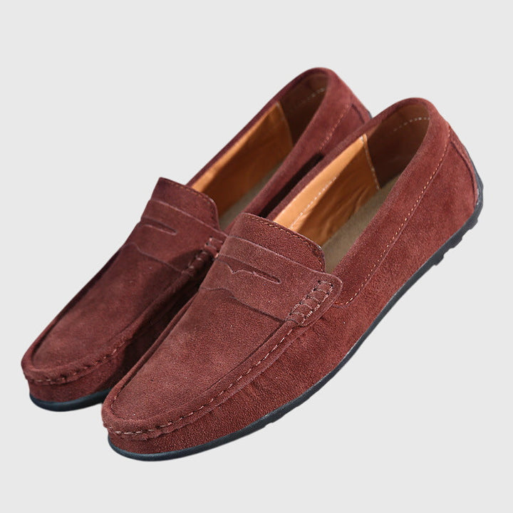 Stylish women's orthopedic loafers, offering arch support & walking comfort for everyday wear.