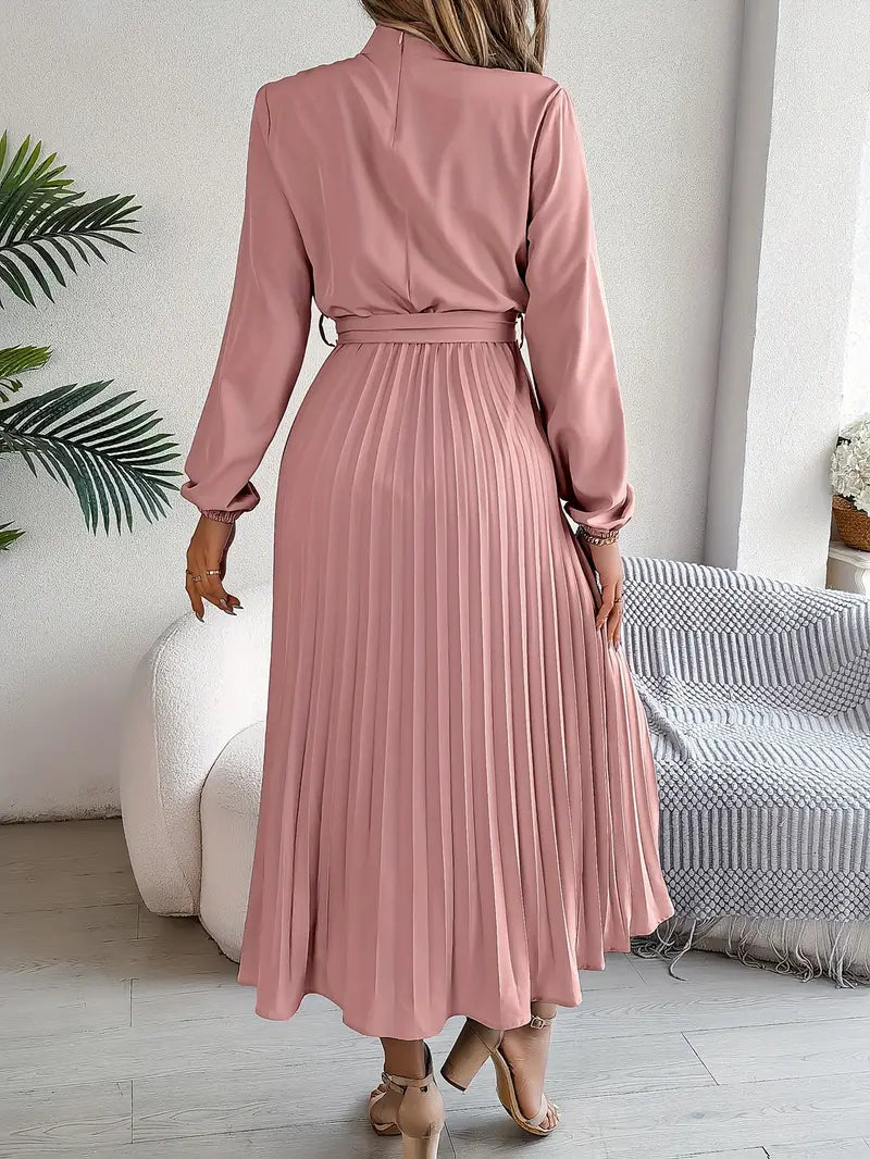 Modest women's fashion: long-sleeve midi dress with belt, perfect for any occasion.