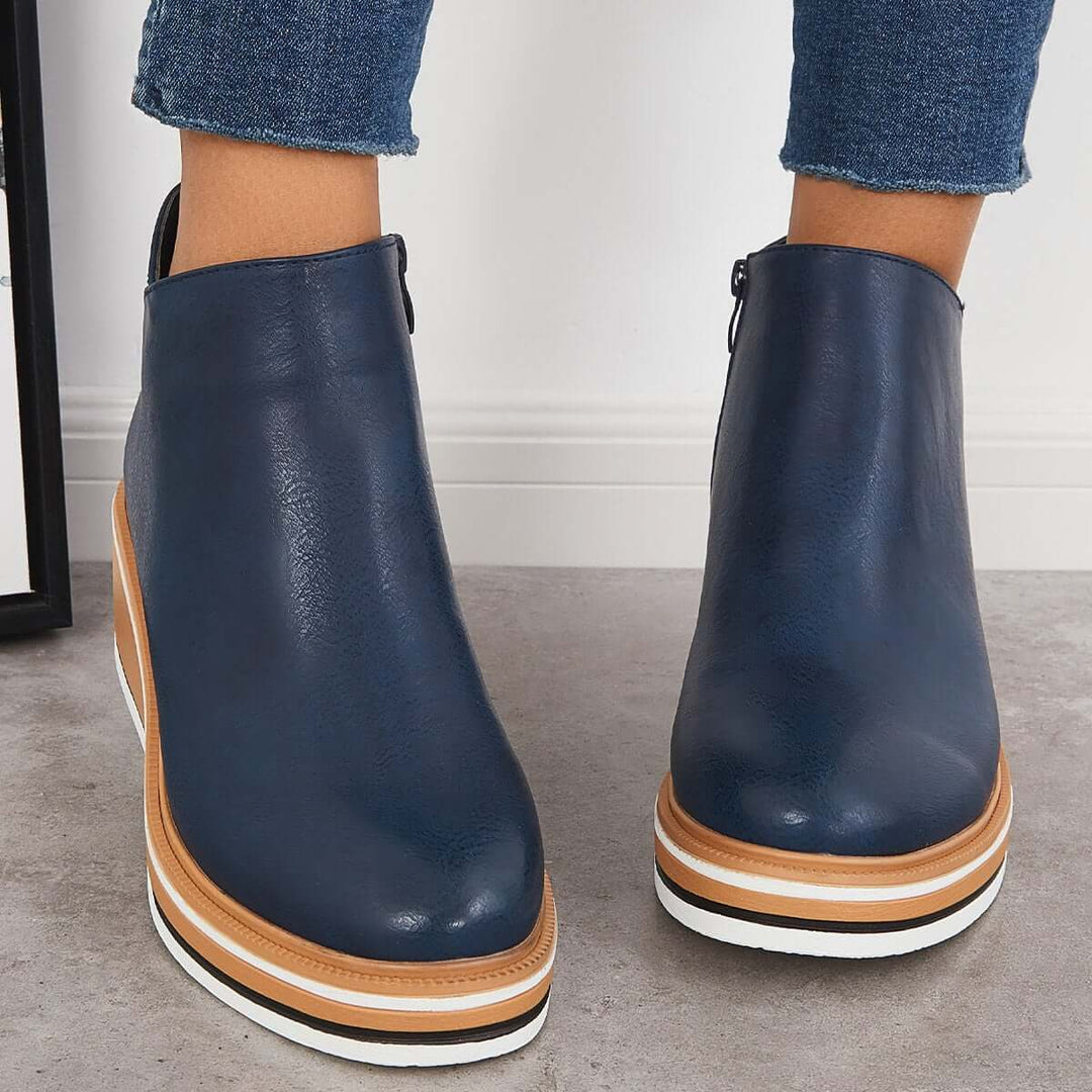 Women's supportive ankle boots, orthopedic comfort for active lifestyles.