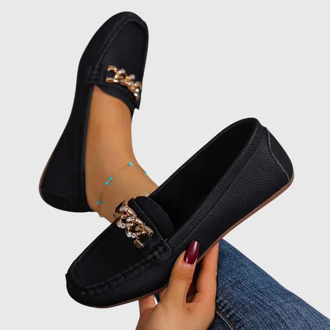 Chic women's everyday loafers, delivering orthopaedic support & sophisticated slip-on style.