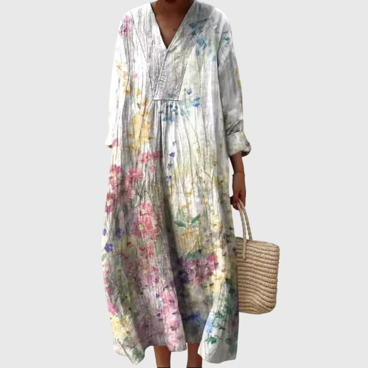Versatile women's geometric patterned maxi dress, an elegant choice for stylish day to night occasions.