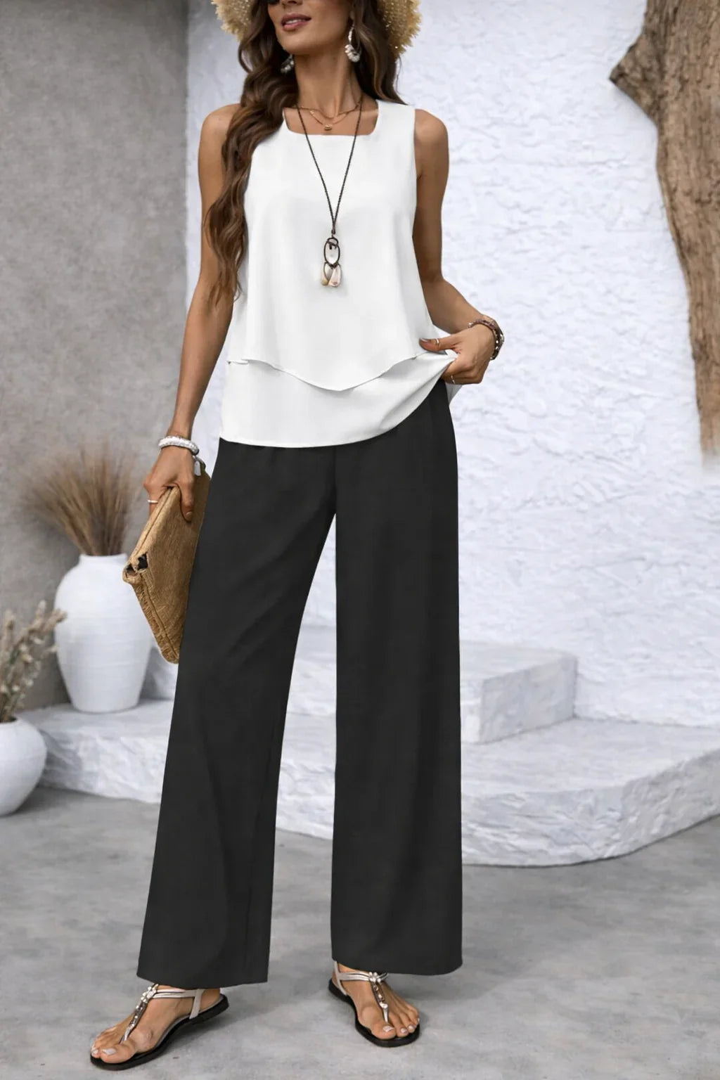 Versatile women's artistic print resort set, a sleeveless two-piece for summer vacations.