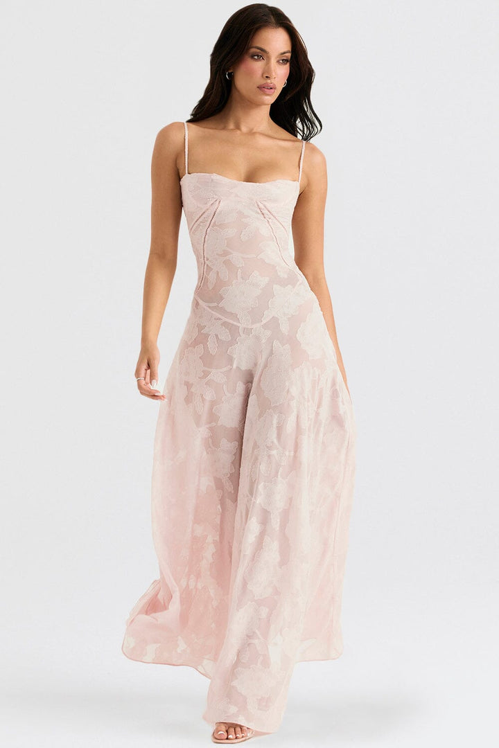 Effortless long flowy maxi dress for women, offering elegant and chic fashion for any occasion.