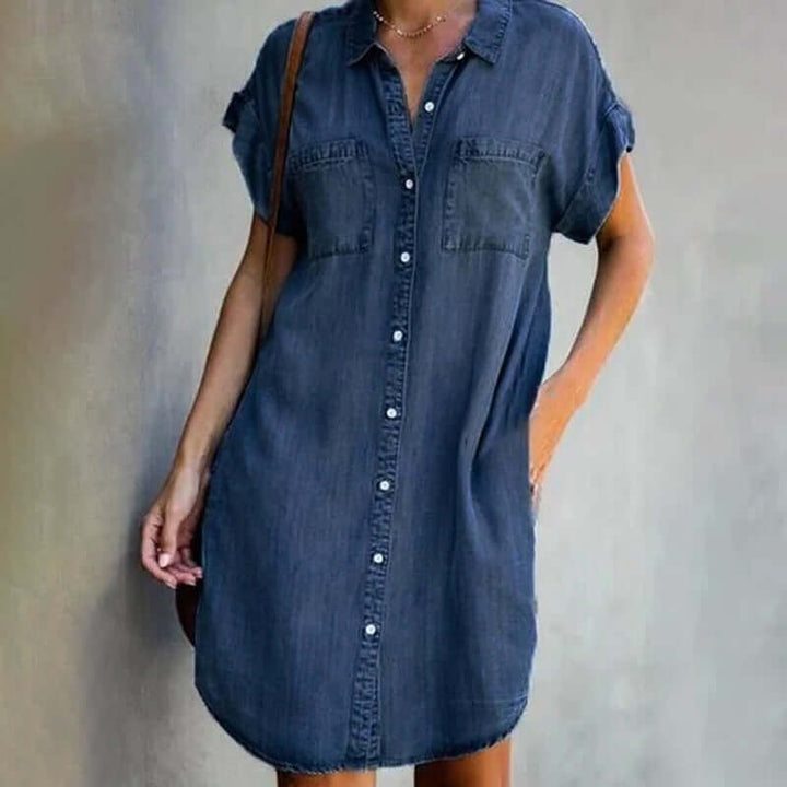 Stylish women's casual denim dress, a versatile midi length with long sleeves for effortless chic.