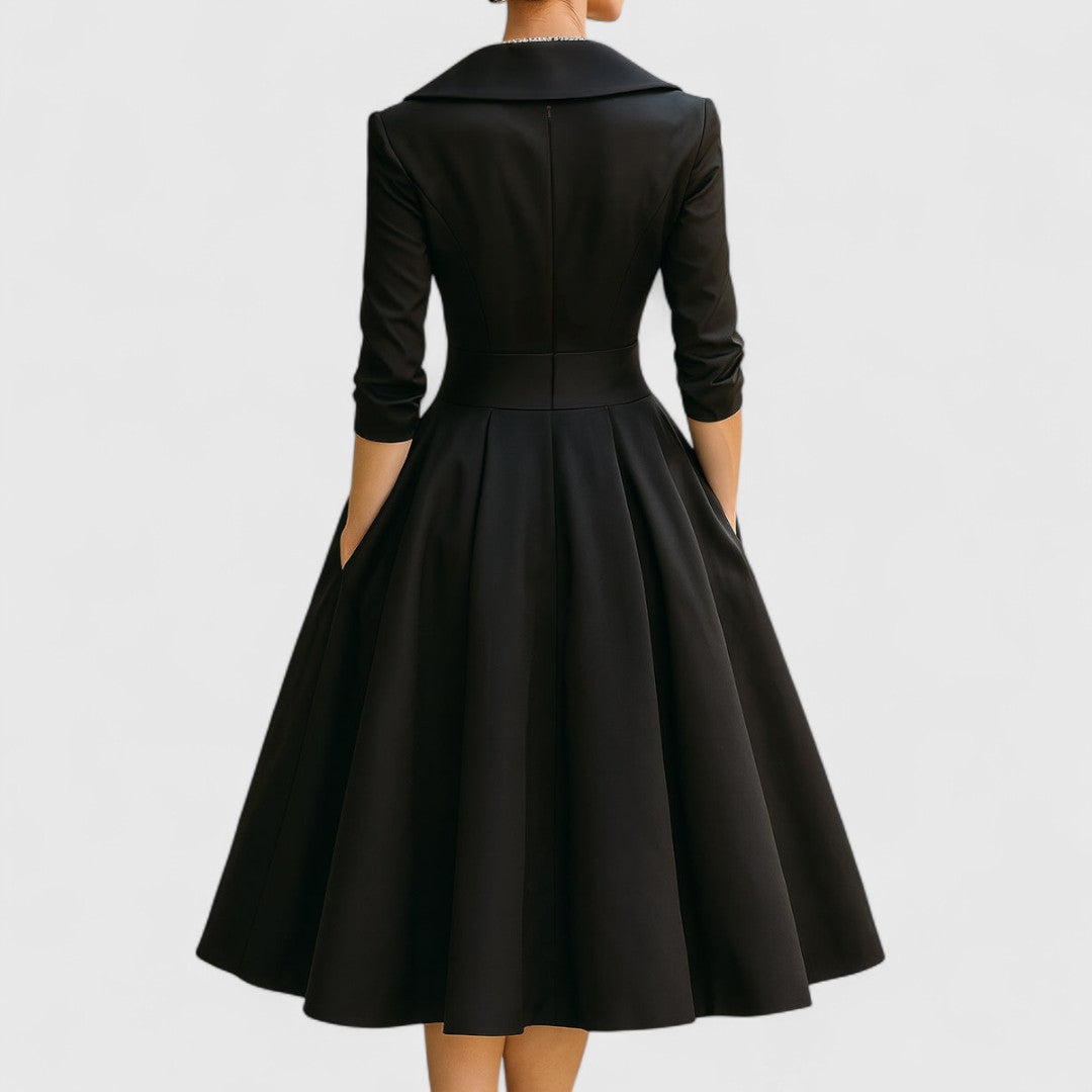 Versatile women's midi dress: elegant party or casual wear, featuring a flattering fit, V-neck, and pockets.
