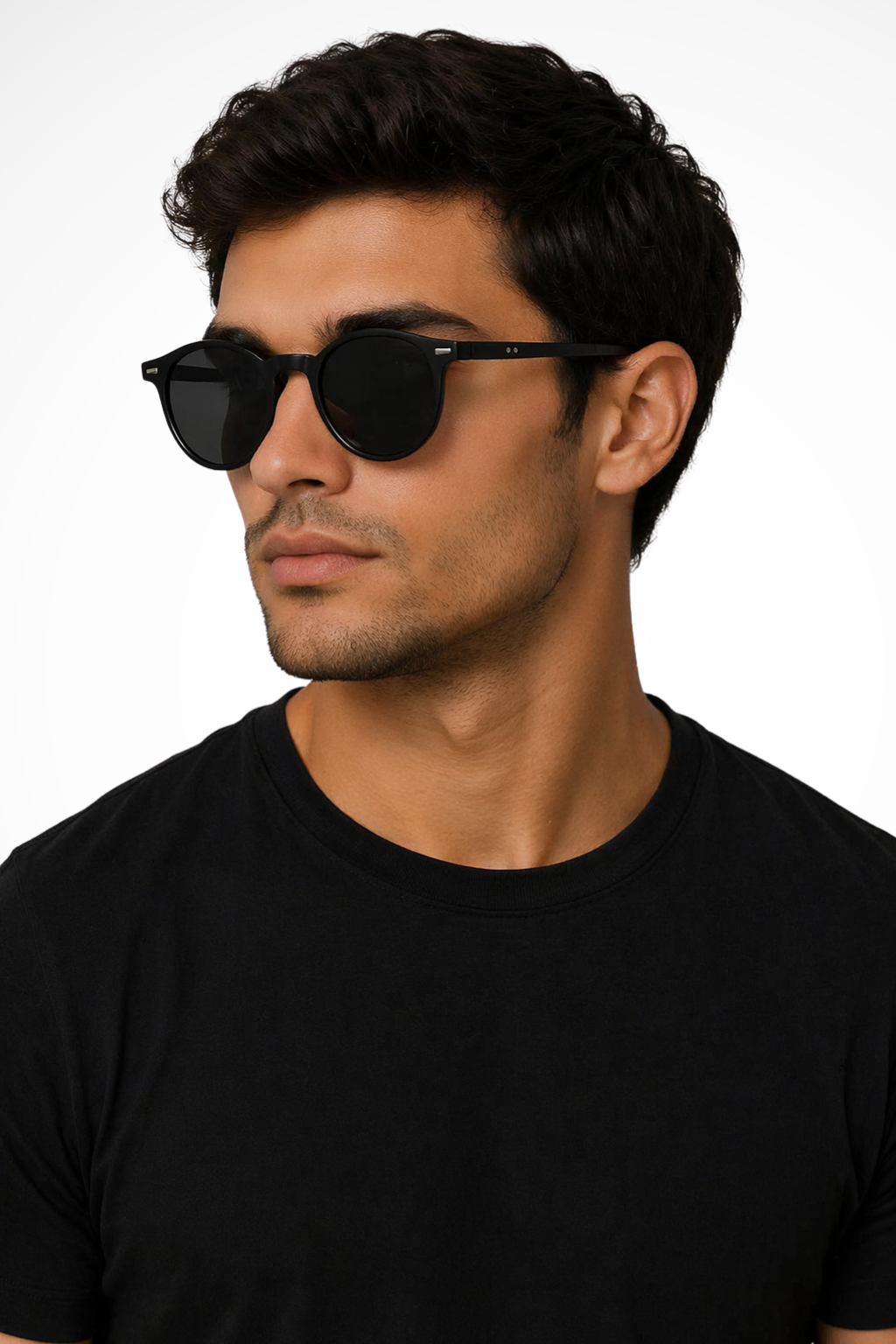 Stylish men's retro round frame sunglasses, perfect for casual wear, offering sun protection.