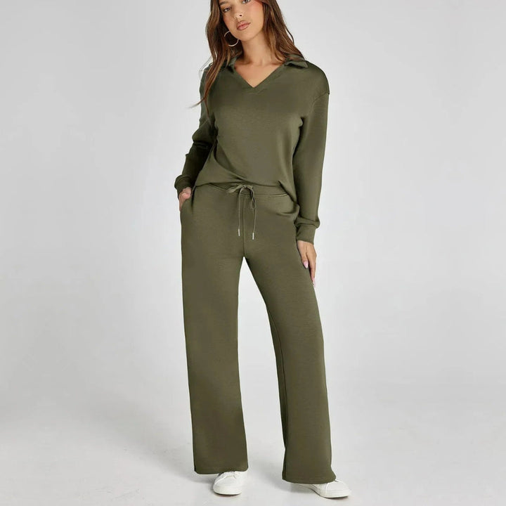 Fashionable women's V-neck long sleeve set. Includes comfortable wide leg trousers & drawstring.