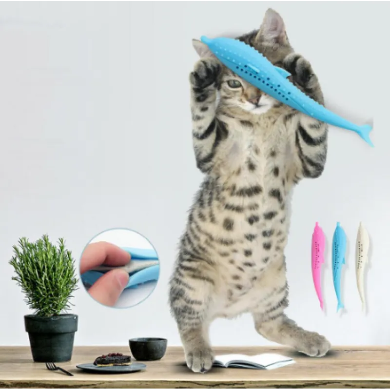 Engaging silicone whale pet chew toy for interactive playtime. Perfect for cats & small dogs to bite & clean teeth.