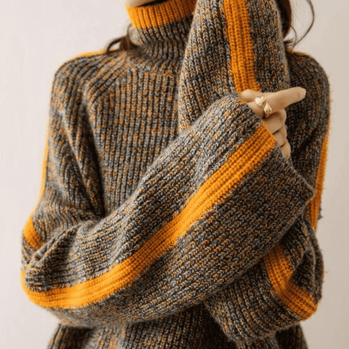 Women's Oversized Knitted Turtleneck Sweater