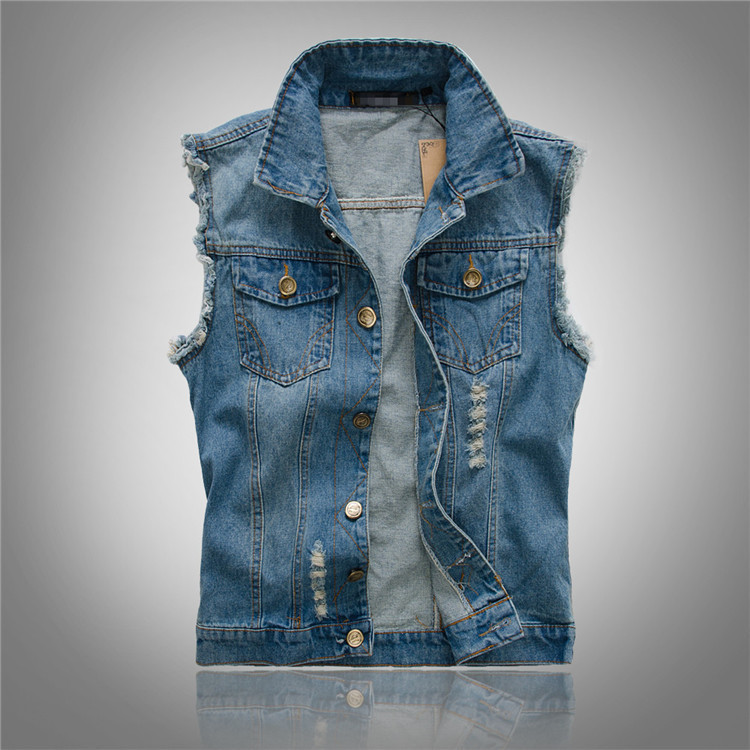 Men's black sleeveless vest, stylish layering outerwear for modern casual fashion.