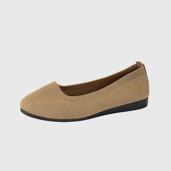 Women's orthopedic walking shoes, breathable, anti-slip soles for healthy and comfortable feet.