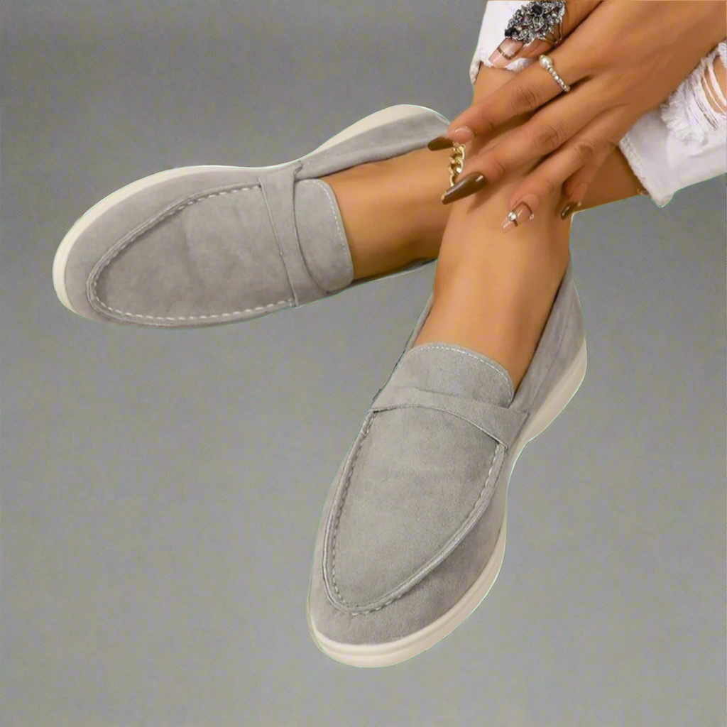 Comfortable women's moccasins, elegant slip-on shoes perfect for casual and everyday wear.