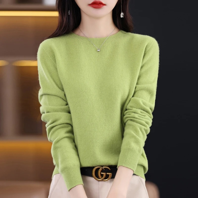Luxury women's round neck knitwear, a soft, warm pullover ideal for elegant winter ensembles.