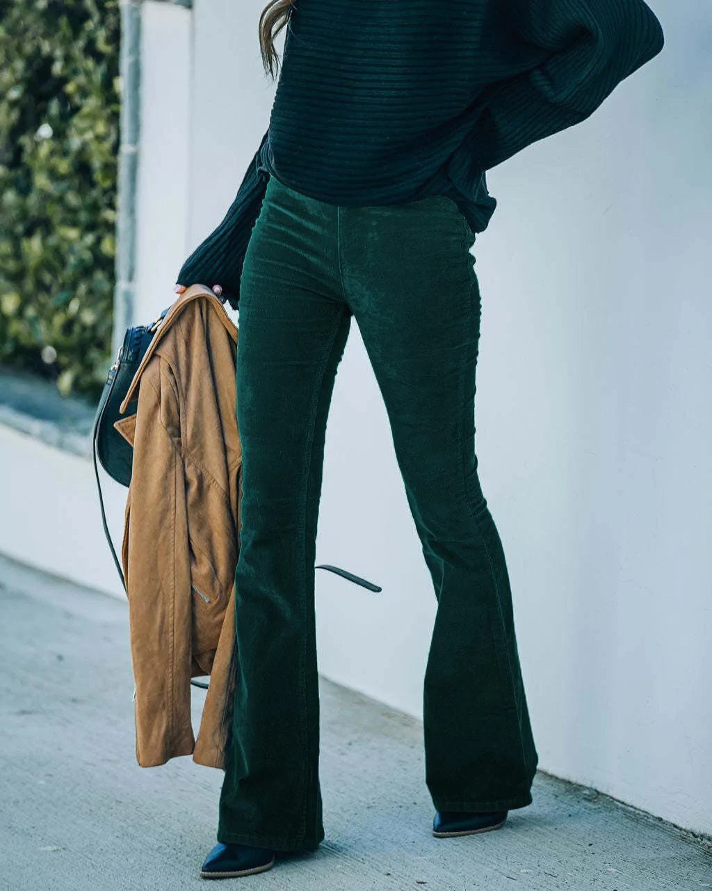 Versatile women's ultra-comfort stretchy flare pants, ideal for fashion bottoms, casual outfits, and stylish everyday wear.