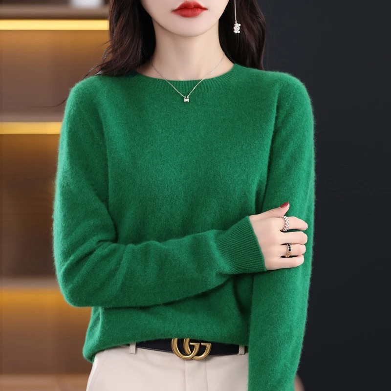 Warm women's long sleeve sweater, a luxury round neck pullover perfect for elegant winter style.