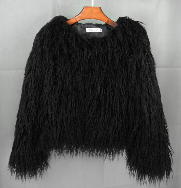 Must-have women's short fluffy jacket, a cozy and colorful outerwear piece for stylish autumn fashion.