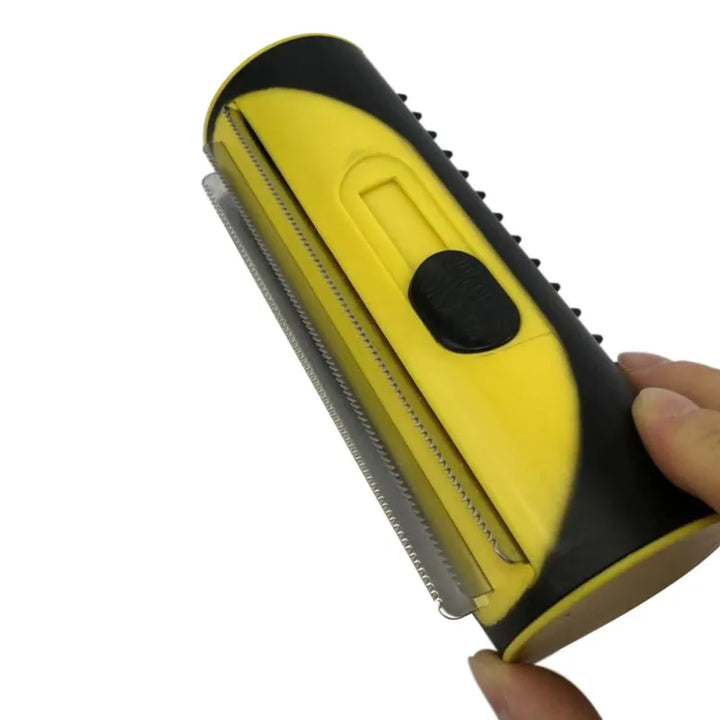 Effortless pet coat care with this reusable self-cleaning fur remover roller for dog and cat hair.