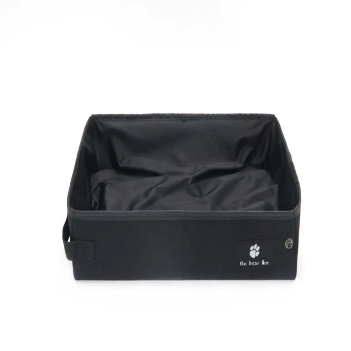 Stylish modern cat litter box, a discreet litter tray blending with home decor. Durable pet accessory for hygiene.