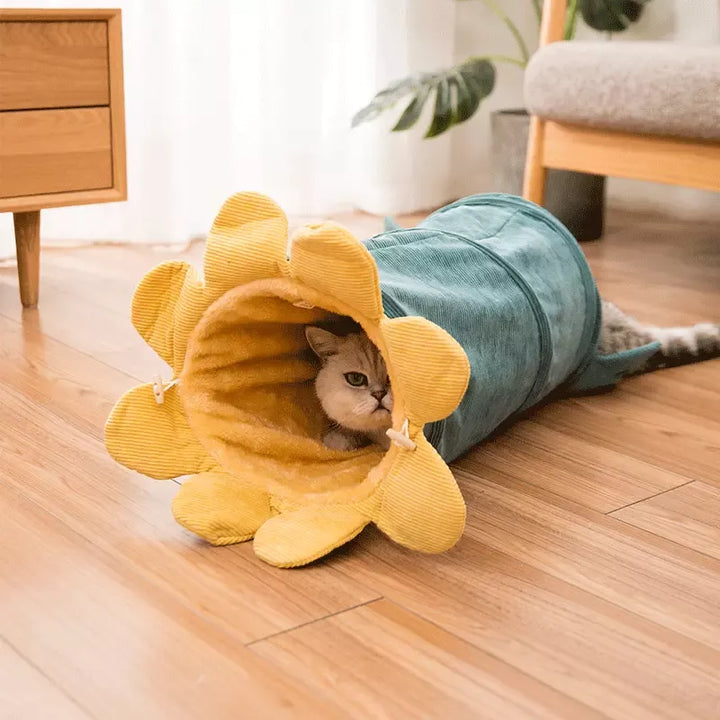 Beautiful flower cat tunnel, soft play & rest retreat for cats. Ideal pet toy & hideout for feline activity.