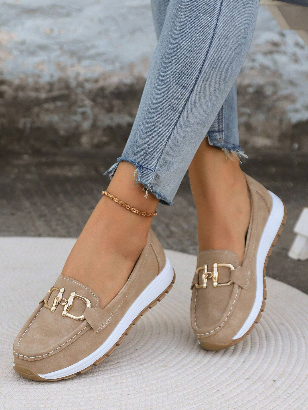 Cushioned women's slip-on loafers provide orthopedic comfort & excellent foot support for daily use.