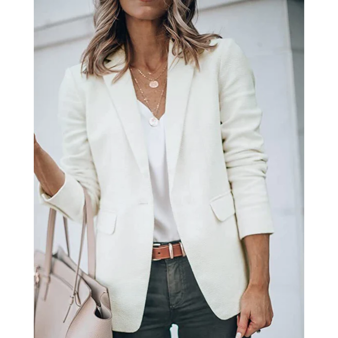 Everyday women's blazer, offering comfort and chic style.