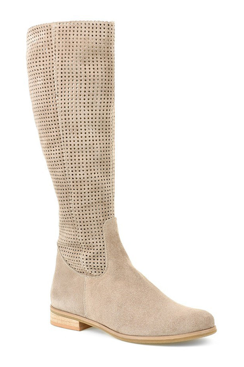 Women's Amarae high shaft zipper boots, ideal for stylish autumn and winter outfits. Elegant and versatile beige.