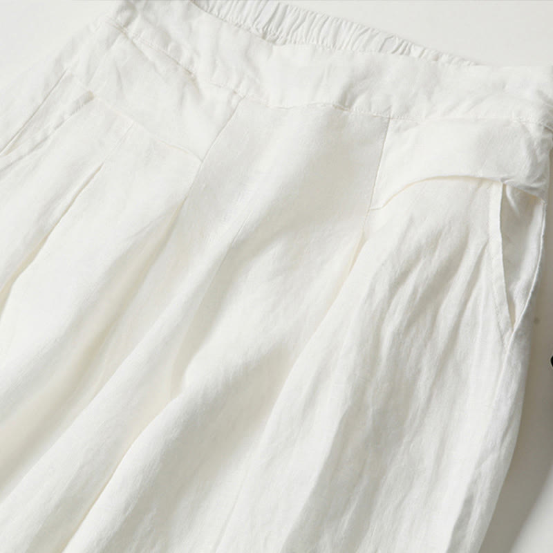 Sophisticated women's wide-leg trousers, versatile for business casual fashion.