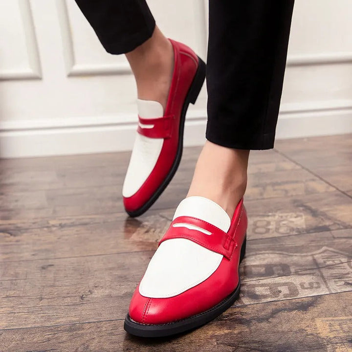 Side profile of versatile women's casual shoes, showcasing their elegant design and comfortable fit for everyday wear.