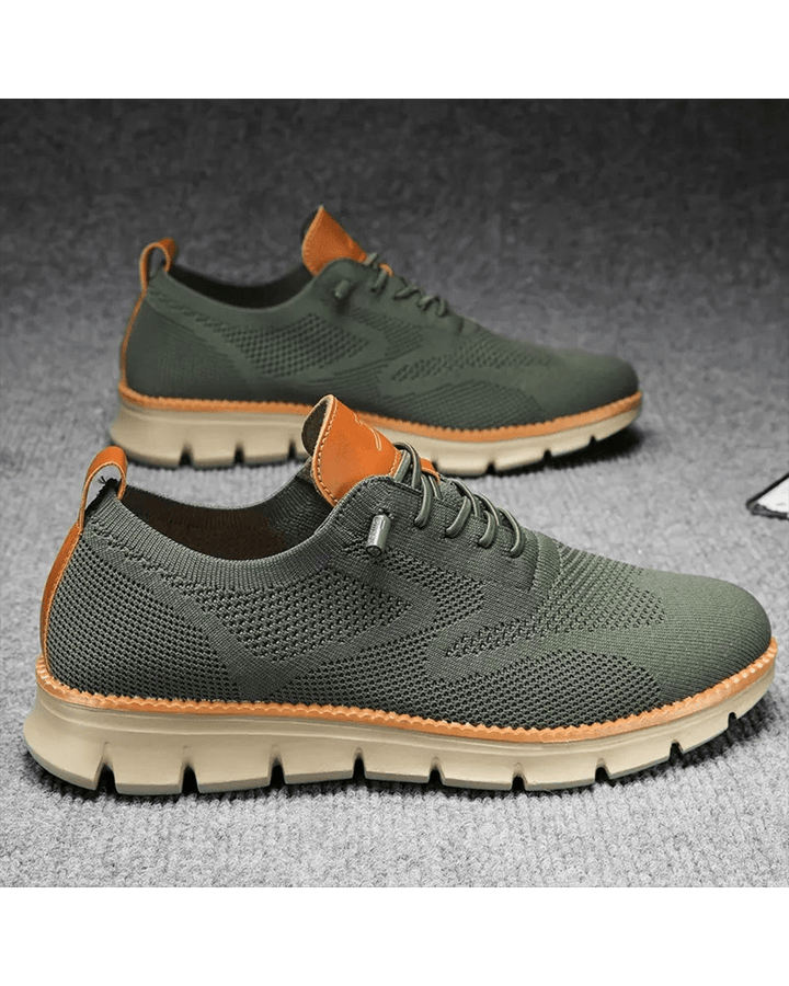 Everyday comfort men's sneakers, lightweight & breathable, perfect for a modern casual look.