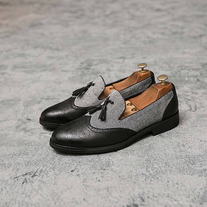 Men's Leather Pointed Loafers with Fringes