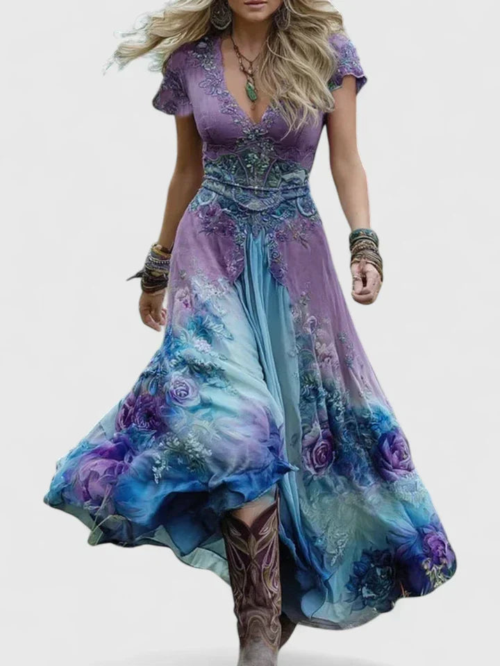 Floor-length boho floral maxi dress for women, elegant V-neck and short sleeves, ideal for summer.