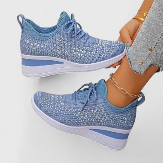 Everyday women's orthopaedic comfort sneakers, perfect for walking & enhanced foot health.