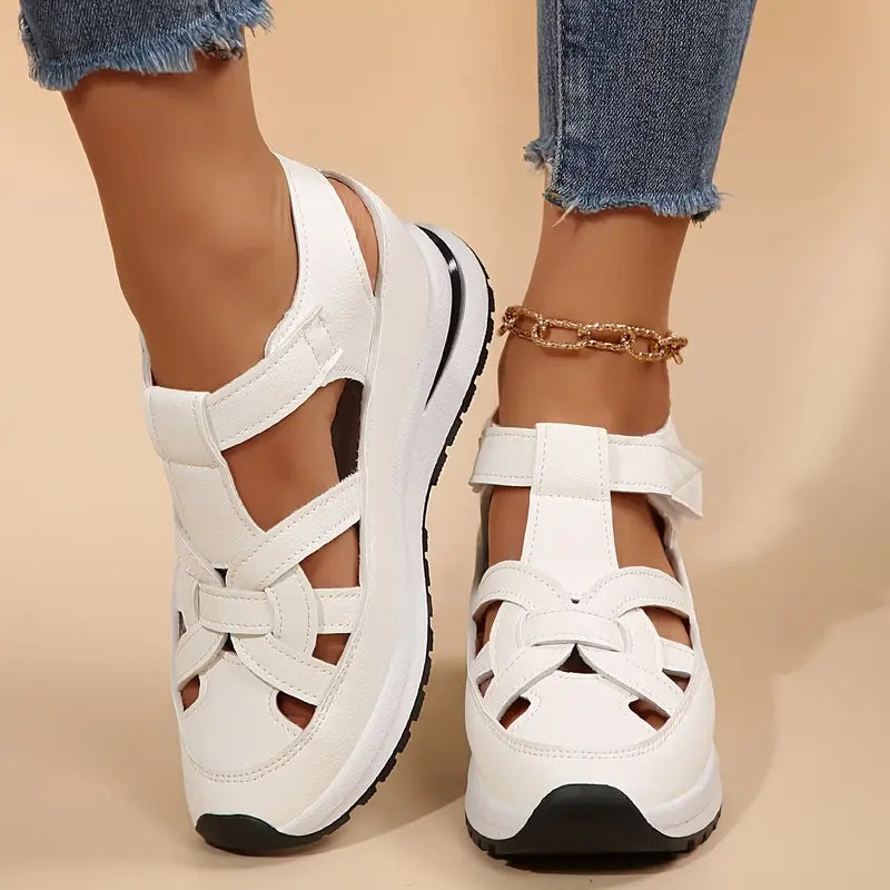 Women's orthopaedic sandals with cushioned arch support, perfect for everyday comfort & foot health.