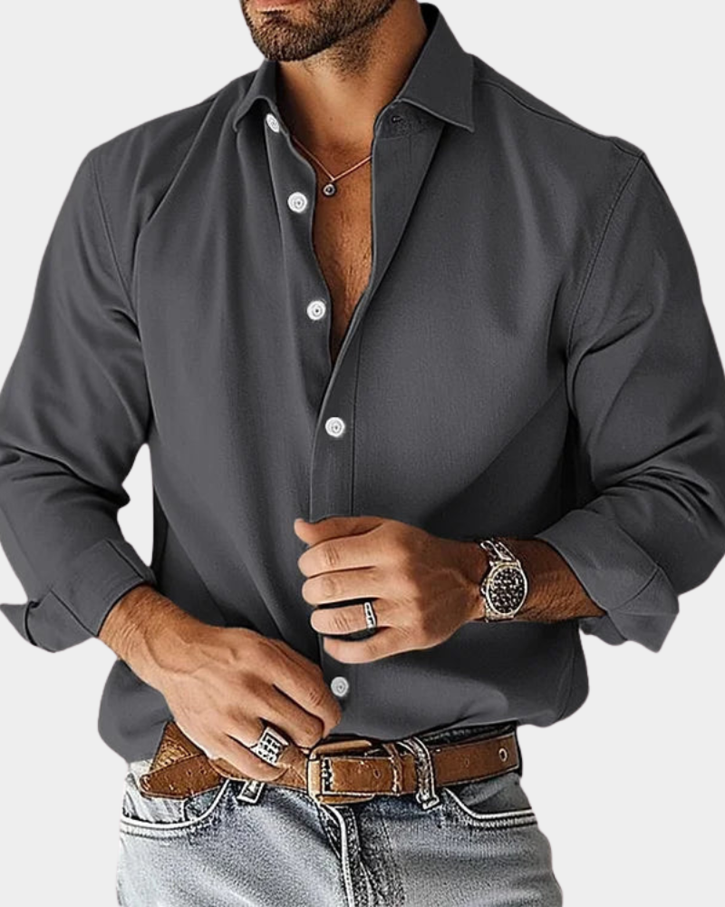Stylish men's tailored fit button-down shirt. Perfect for smart casual, work or formal occasions. Breathable fabric.
