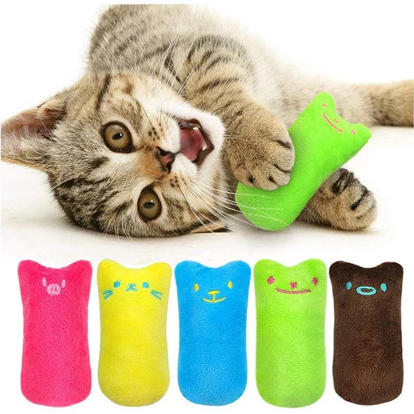 Plush catnip toy for interactive feline entertainment. Stimulates play, provides stress relief for cats & kittens.