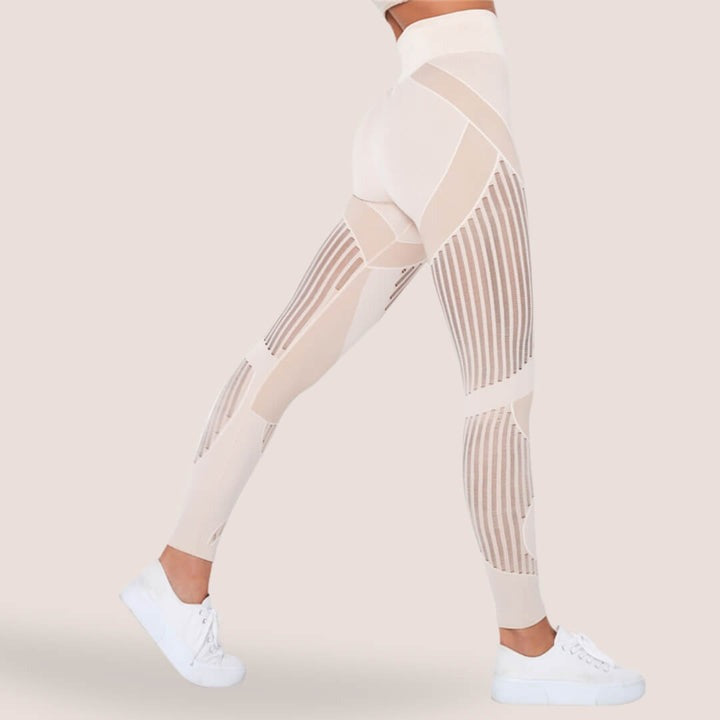 Women's slimming anti-cellulite leggings, high-waist for comfortable workout & activewear.