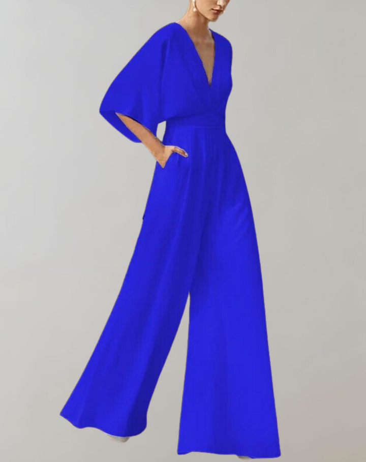 Stylish women's wide leg overall jumpsuit. Relaxed fit, ideal for summer fashion, beachwear & loungewear.