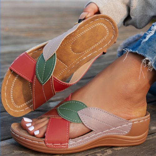 Comfortable women's slip-on sandals with advanced arch support, perfect for foot relief & healthy posture.