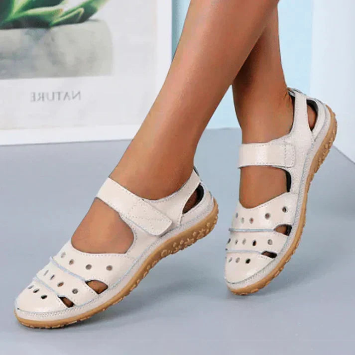 Comfortable & stylish women's sandals, featuring orthopedic arch support for foot pain relief & daily wear.