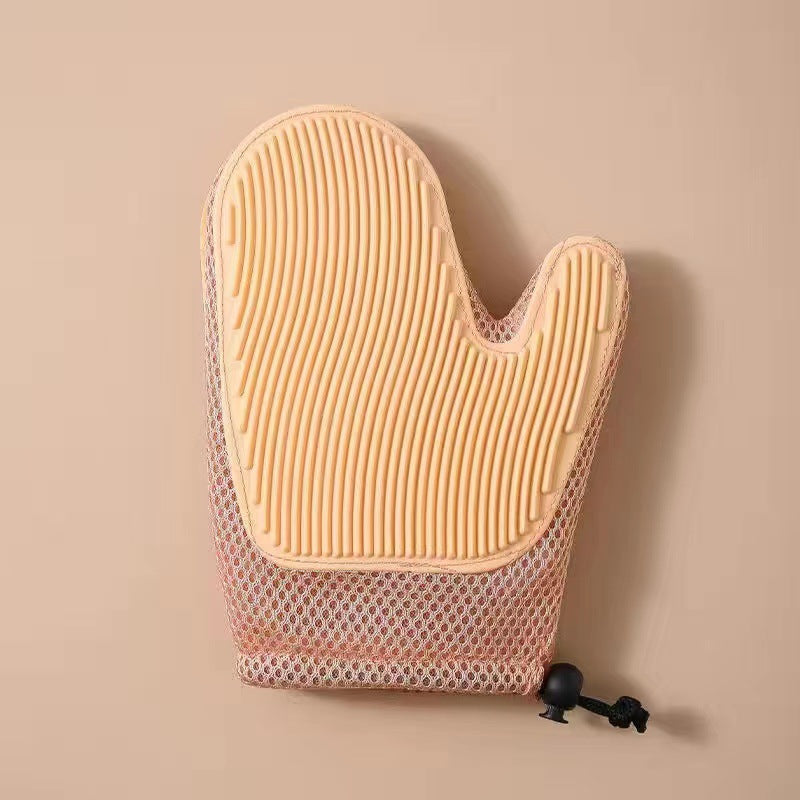 Dual-purpose cat grooming glove: deshedding brush & massage tool. Easy to use for a happy, well-cared pet.