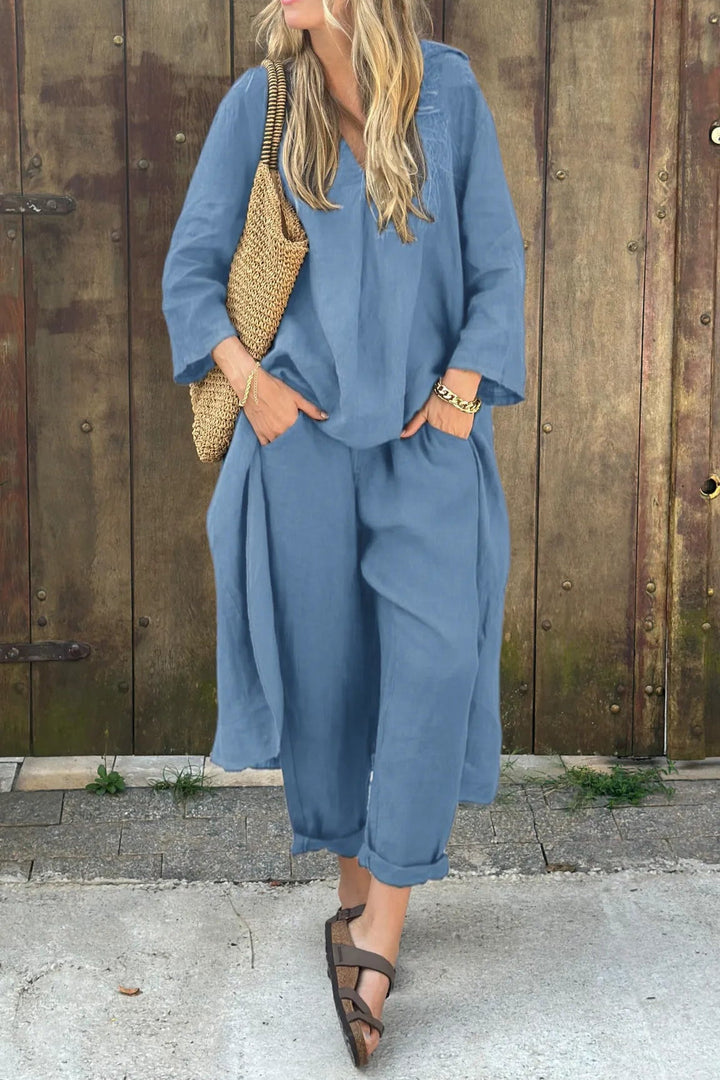 Stylish women's two-piece set, ideal for spring & summer. Comfortable, breathable, and versatile casual fashion.