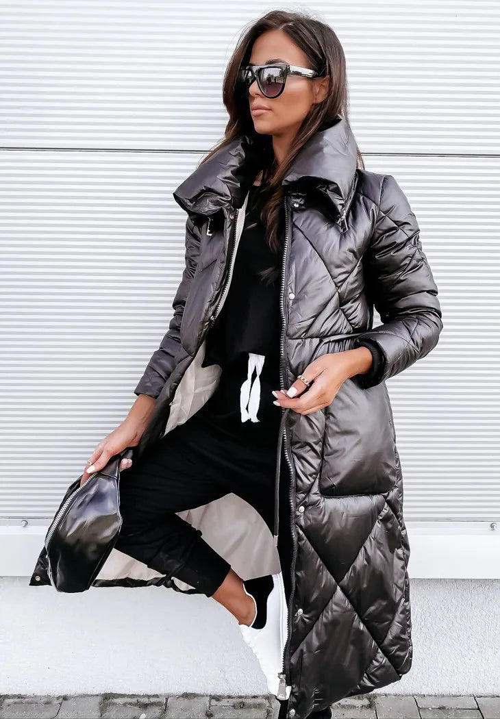 Women's warm quilted winter parka jacket. Stylish long-sleeve outerwear for cold weather and casual fashion.