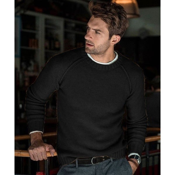 Versatile men's pullover sweater, crew neck knitwear, ideal for casual and everyday fashion.