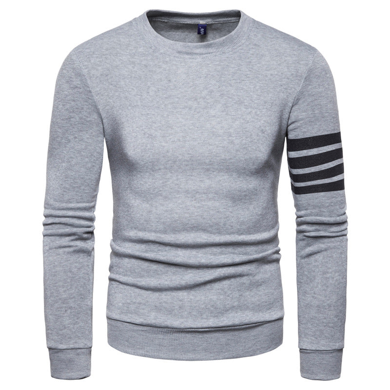 Stylish men's striped sweatshirt for casual wear, a comfortable long-sleeve crew neck.