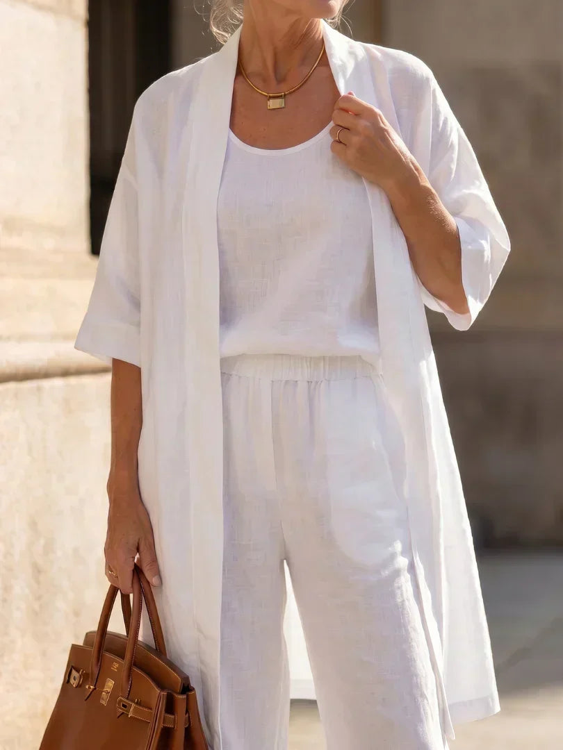 Soft fabric women's elegant loungewear set, a versatile two-piece for any occasion.