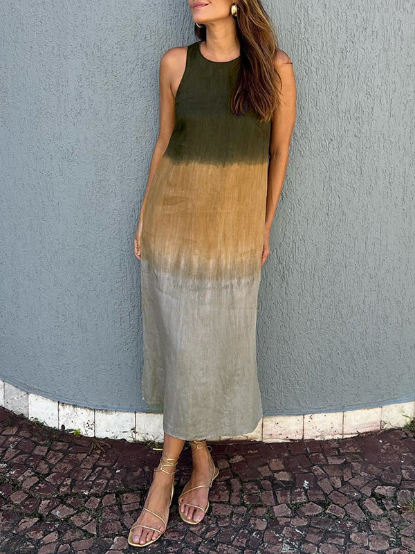 Boho women's print maxi dress with a flowy silhouette, providing effortless style and comfort for summer.